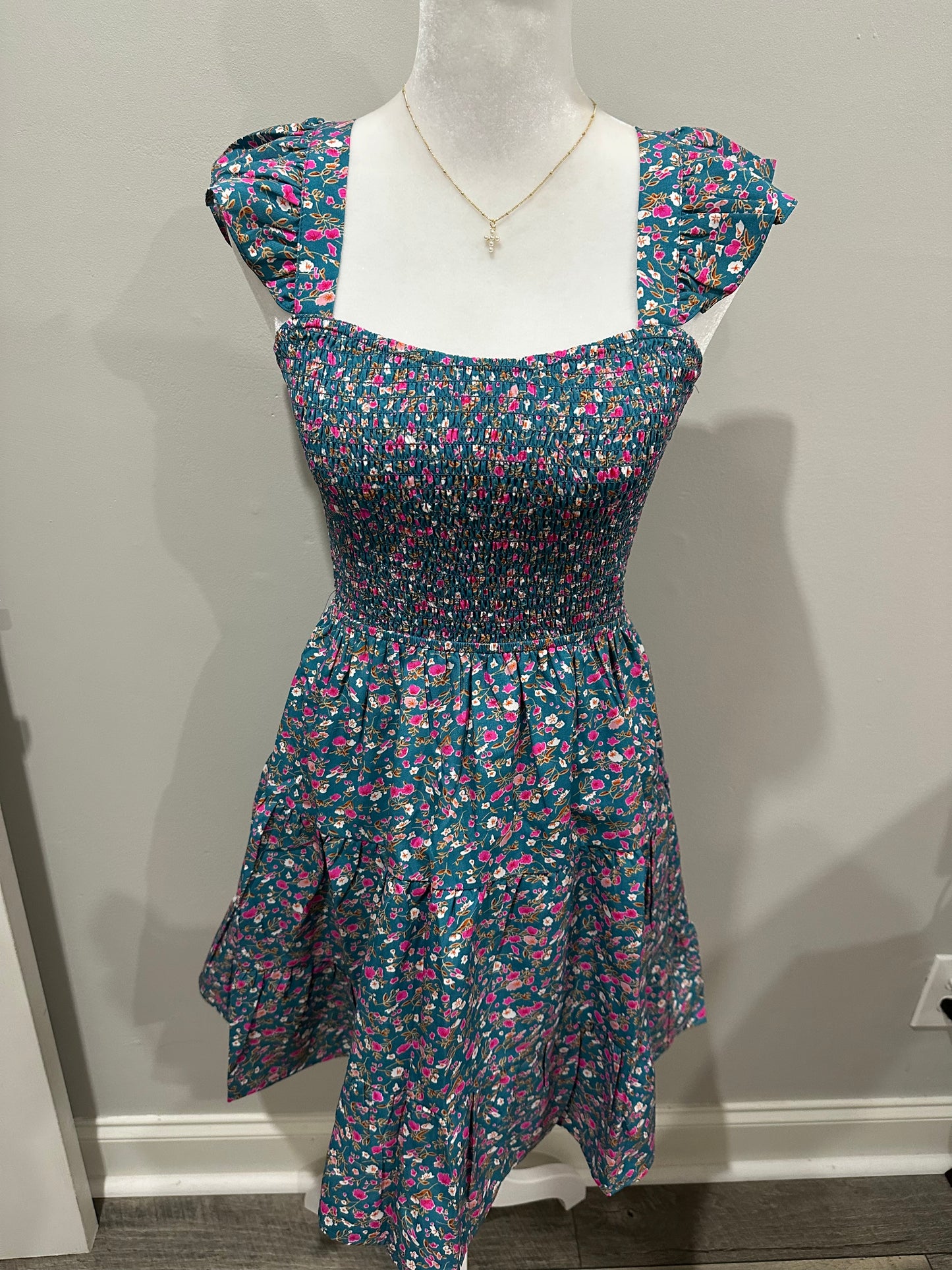 Floral summers cutout dress